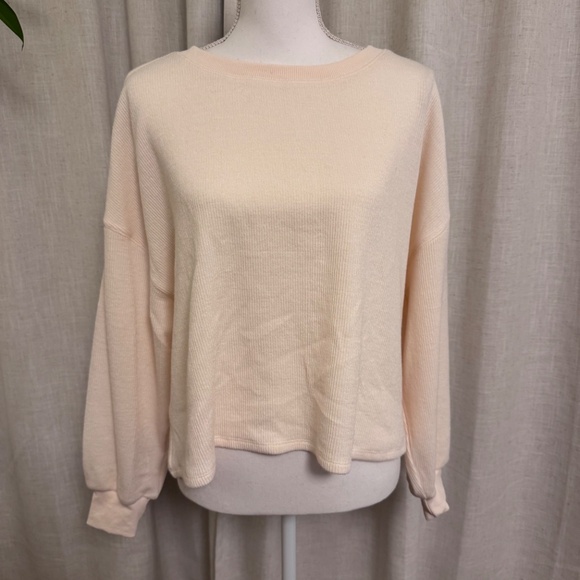 Ruched-back Vanilla-Cream Sweater - Picture 2 of 3